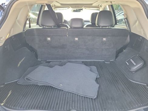 Used 2024 Nissan Murano Platinum w/ Cargo Package FWD image 9