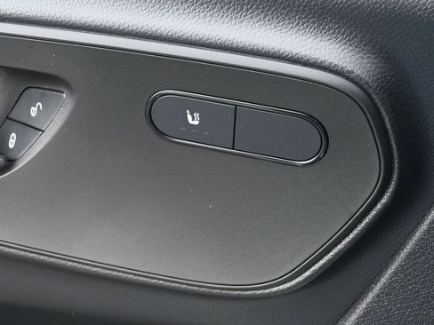 Used 2025 Mercedes-Benz Sprinter 2500 image 30