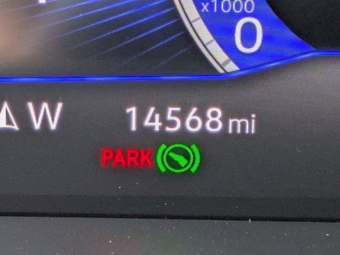 Used 2025 Volkswagen Jetta SE image 24