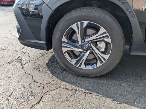 Used 2024 Subaru Crosstrek 2.0i Premium image 33