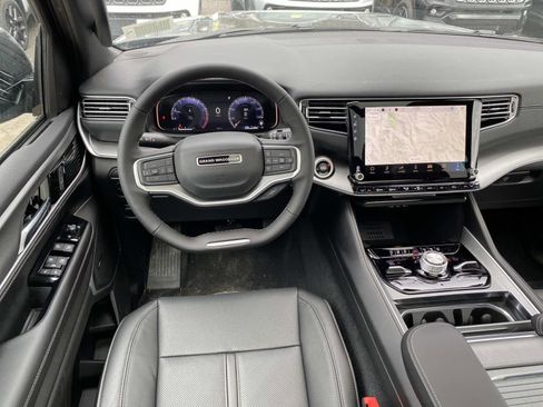 New 2026 Jeep Grand Wagoneer 4WD image 10