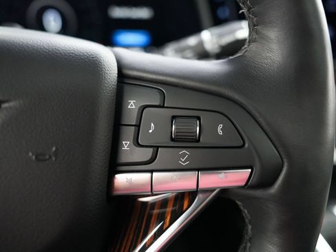 Used 2023 Cadillac Escalade Premium Luxury AWD/4WD image 24