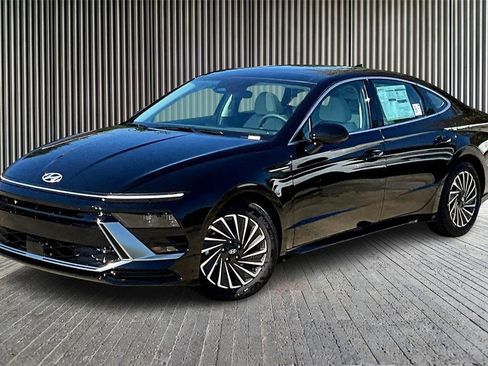 New 2026 Hyundai Sonata SEL image 2
