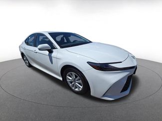 Used 2025 Toyota Camry LE FWD video 2