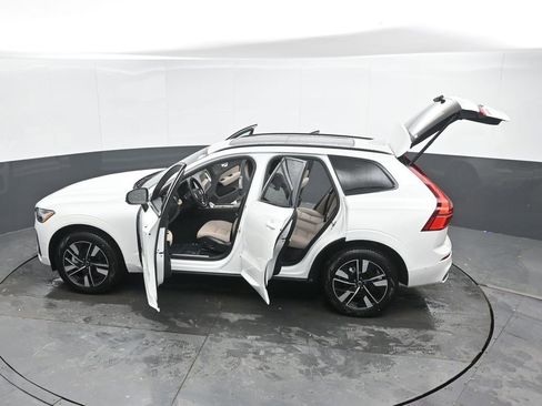 New 2026 Volvo XC60 B5 Plus w/ Protection Package Premier image 48