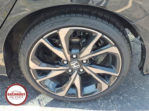 Used 2019 Honda Civic Sport image 30