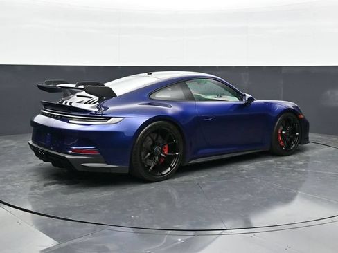 Used 2022 Porsche 911 GT3 RWD image 2
