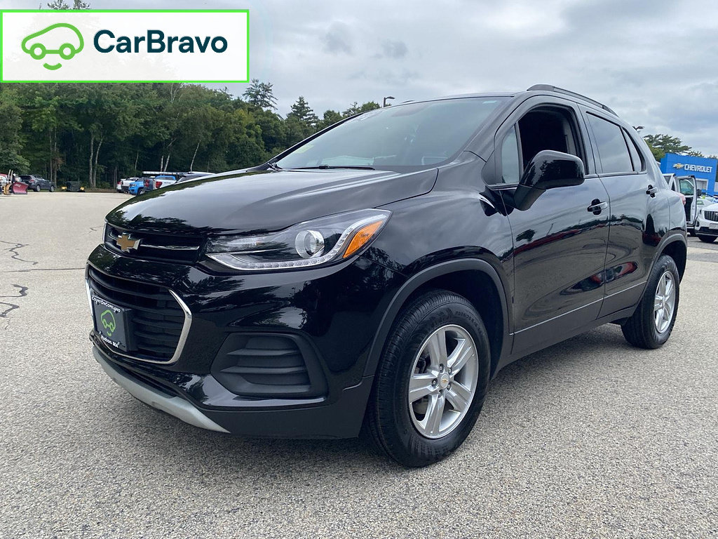 Certified 2022 Chevrolet Trax LT w/ LT Convenience Package AWD/4WD image 1