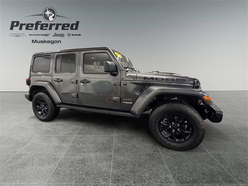 Used 2019 Jeep Wrangler Unlimited Sahara w/ Quick Order Package 24M Moab image 8
