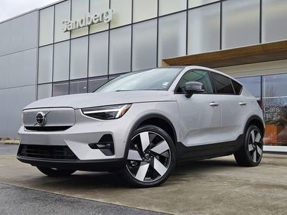 Certified 2023 Volvo C40 P8 Recharge Ultimate w/ Protection Package Premier