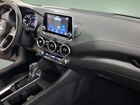 Used 2025 Nissan Sentra SV w/ All-Weather Package FWD image 19