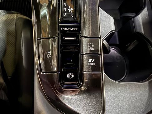 New 2026 Toyota Crown Signia AWD/4WD image 20