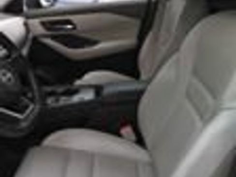 Used 2023 Nissan Rogue SV w/ SV Premium B Package FWD image 12