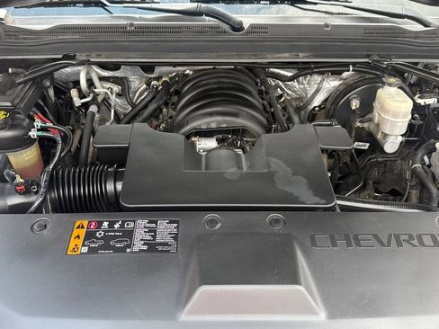 Used 2018 Chevrolet Tahoe Premier AWD/4WD image 14