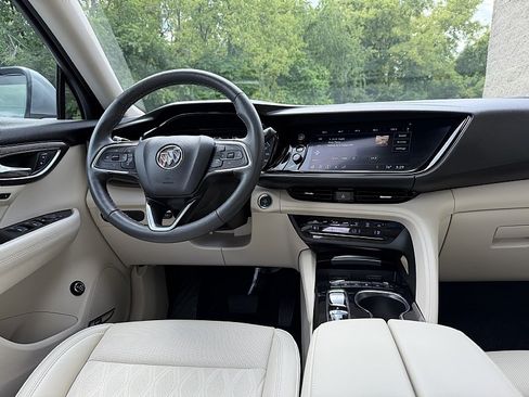 Used 2023 Buick Envision Avenir AWD/4WD image 11