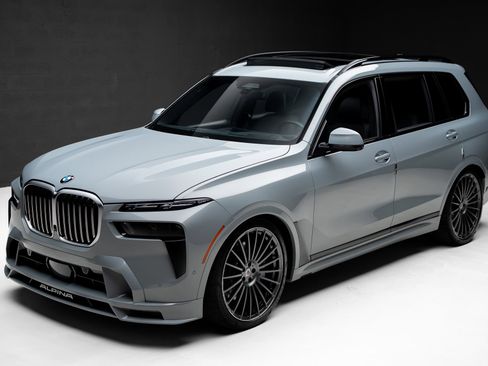 Used 2024 BMW ALPINA XB7 AWD/4WD image 5