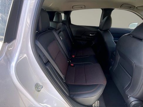 New 2025 Nissan Kicks SR image 10