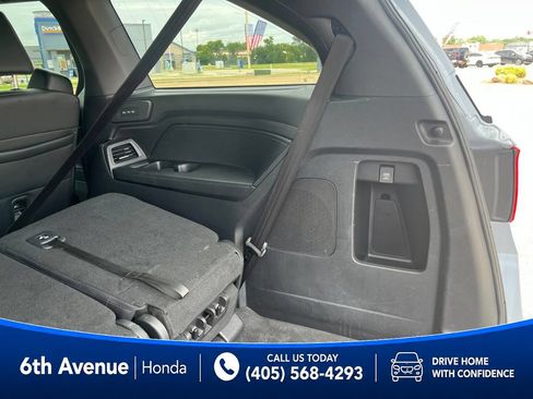 Used 2025 Honda Odyssey Sport-L image 16