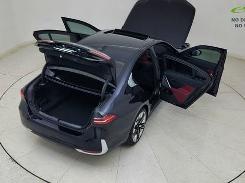 Used 2026 BMW 540i xDrive image 92