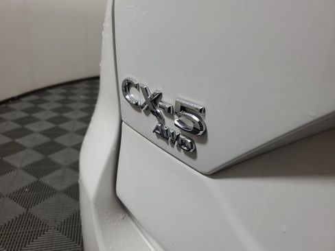 Certified 2025 MAZDA CX-5 AWD 2.5 S w/ Select Package image 8