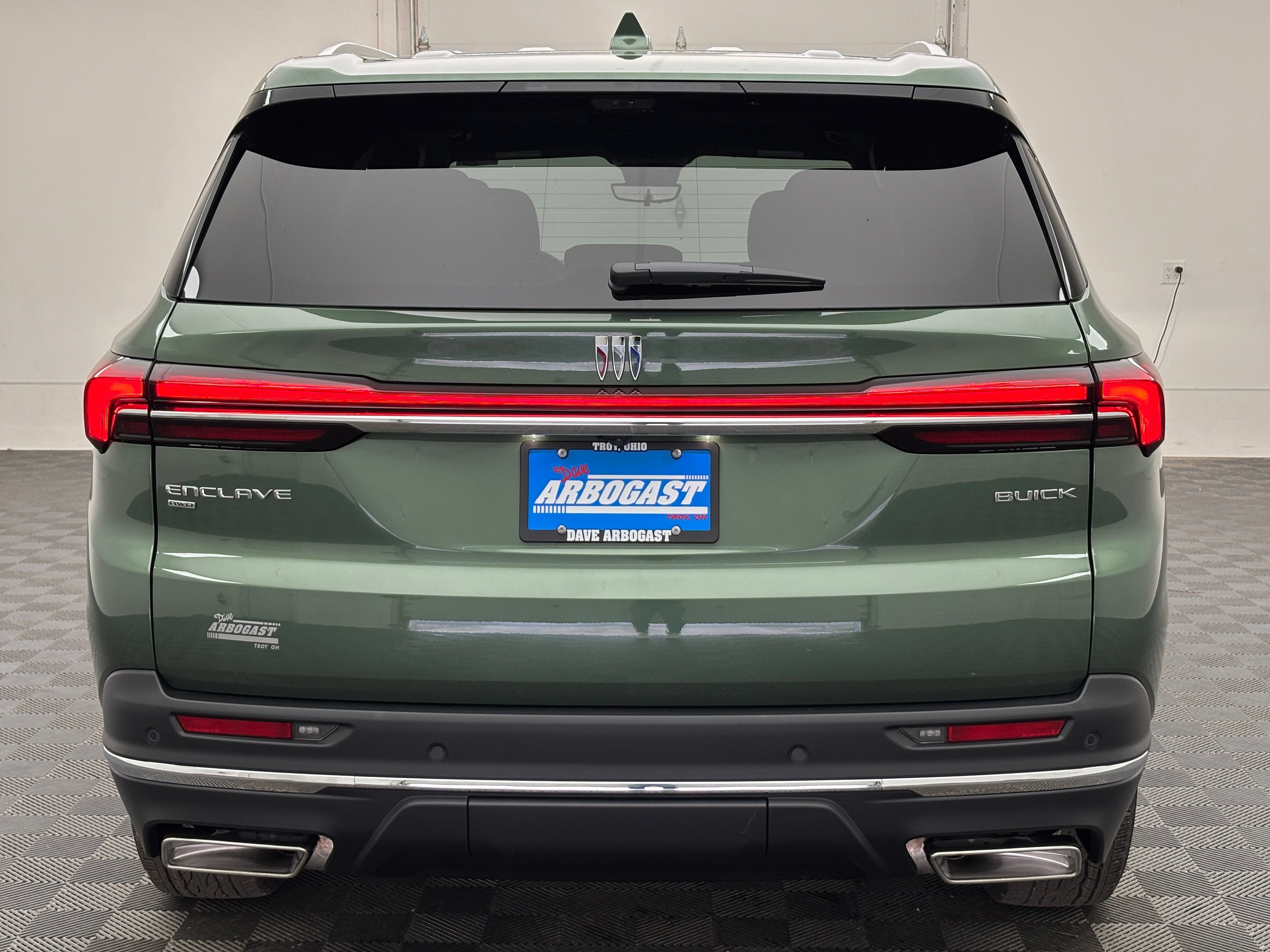 New 2027 Buick Enclave Preferred w/ Power Package AWD/4WD image 11