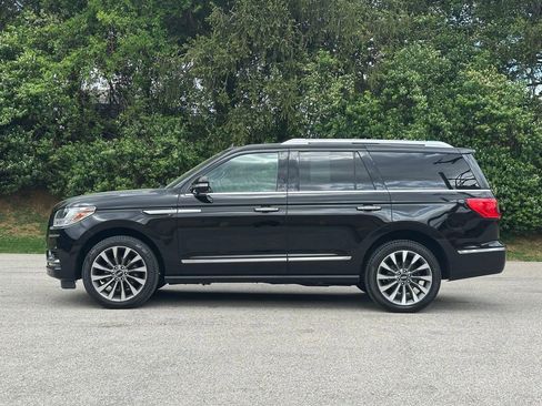 Used 2018 Lincoln Navigator Select AWD/4WD image 6