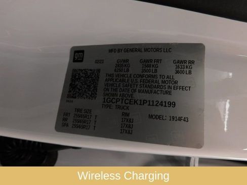 Used 2023 Chevrolet Colorado LT w/ LT Convenience Package II image 56