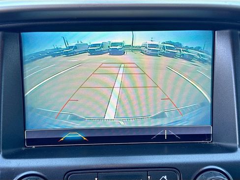 Used 2018 Chevrolet Colorado LT w/ Redline Special Edition RWD image 16