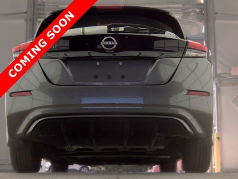 Used 2023 Nissan Leaf S FWD image 4