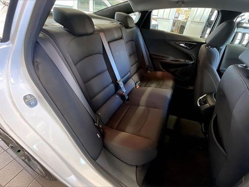 Used 2024 Chevrolet Malibu LT image 16