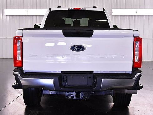 Used 2024 Ford F350 XLT image 6
