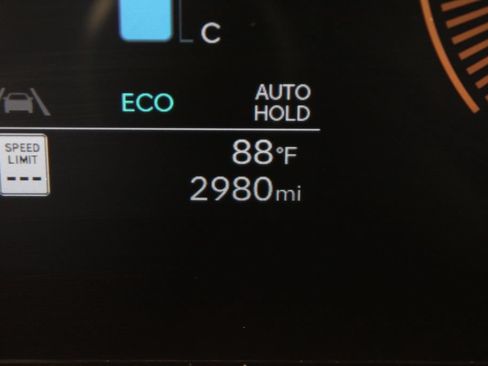 Certified 2026 Hyundai Santa Fe SEL FWD image 30