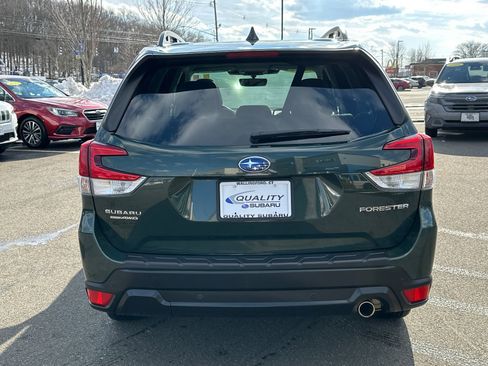 Used 2023 Subaru Forester Limited image 3