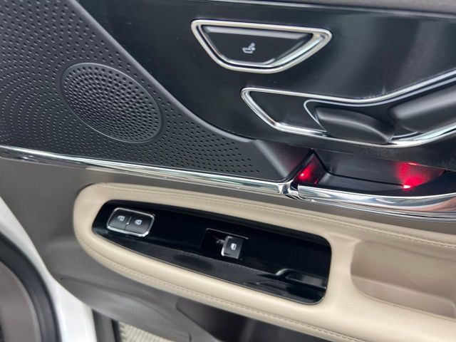 Certified 2023 Lincoln Corsair AWD w/ Equipment Group 101A image 27