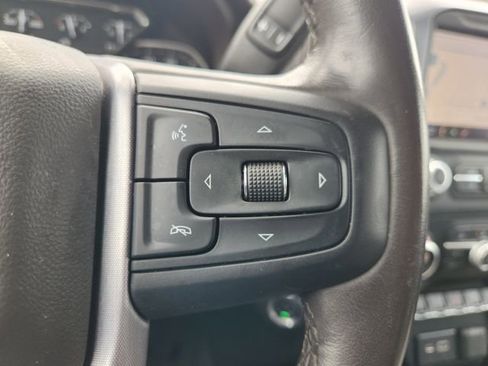 Used 2022 GMC Sierra 1500 SLT AWD/4WD image 28