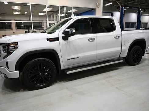New 2026 GMC Sierra 1500 Denali image 12