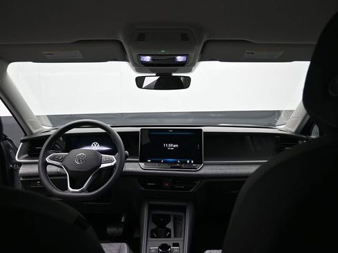 New 2026 Volkswagen Tiguan S image 10