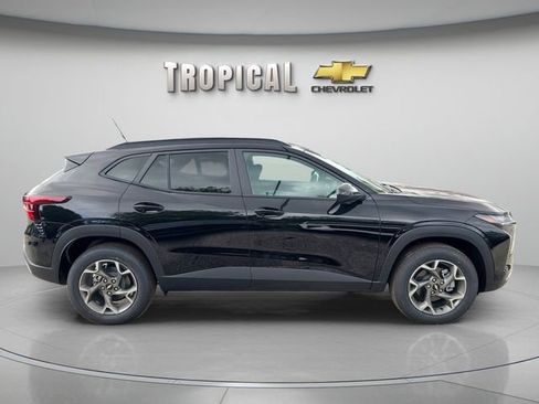 New 2026 Chevrolet Trax LT image 5