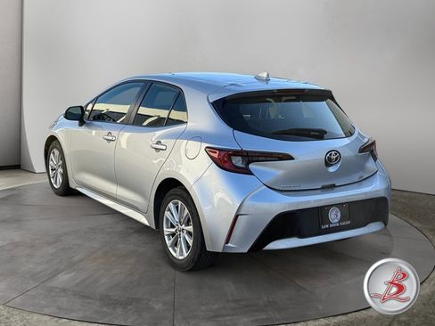 Used 2025 Toyota Corolla SE FWD image 5