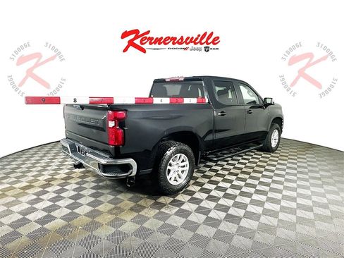 Used 2021 Chevrolet Silverado 1500 LT w/ LPO, Dark Essentials Package image 7