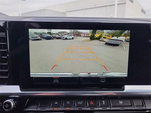 New 2026 GMC Sierra 1500 Elevation image 22