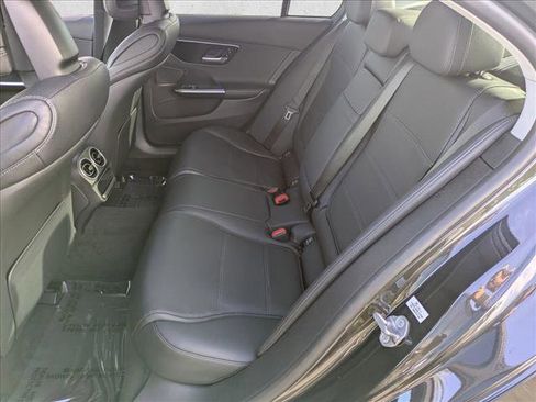 Used 2022 Mercedes-Benz C 300 Sedan image 18
