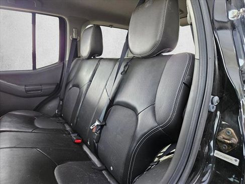 Used 2014 Nissan Xterra PRO-4X w/ Pro-4x Leather Package image 17