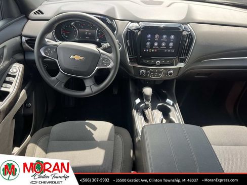 Certified 2023 Chevrolet Traverse LT FWD image 14