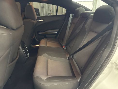 Used 2022 Dodge Charger SXT image 17