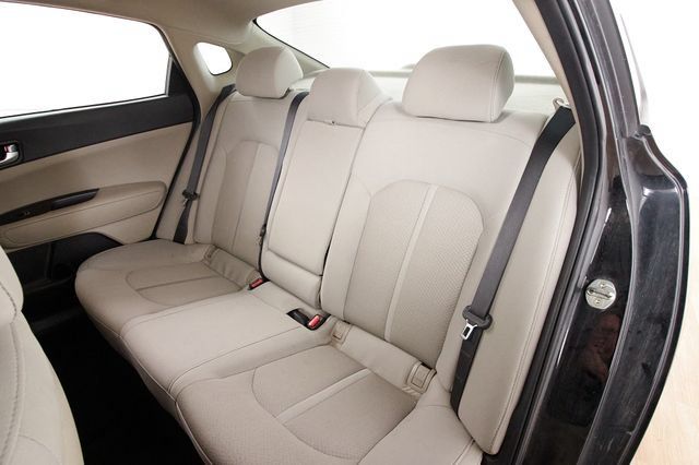 Used 2018 Kia Optima LX FWD image 16