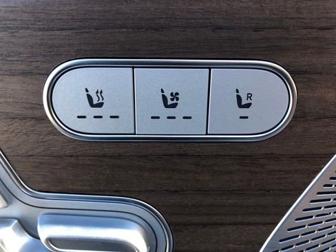 New 2026 Mercedes-Benz GLS 450 GLS 450 image 13