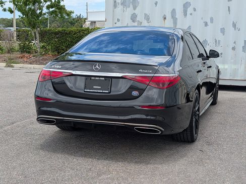 Used 2024 Mercedes-Benz S 580 4MATIC Sedan w/ AMG Line image 4