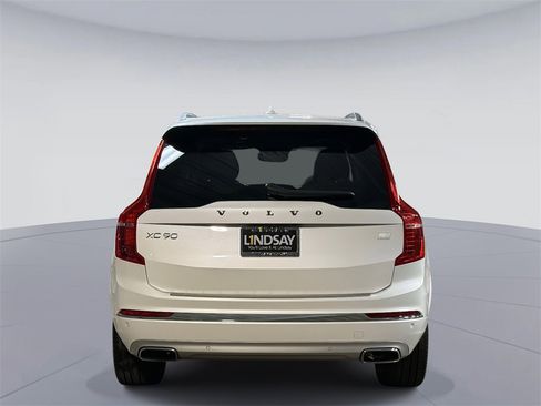Used 2021 Volvo XC90 T8 Inscription w/ Protection Package Premier image 11