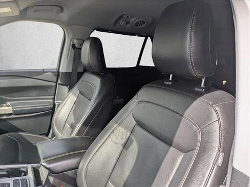 Used 2022 Ford Explorer Limited RWD image 15